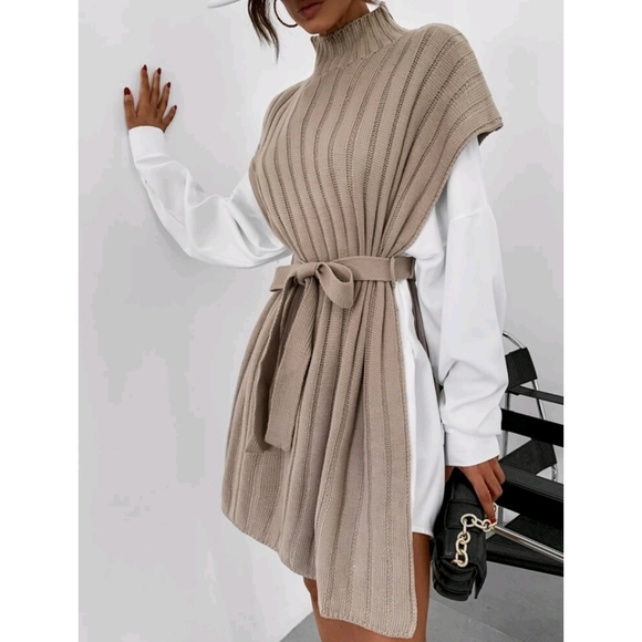 VIVA BOUTIQUE Jackets & Blazers - ❗CLEARANCE❗Ribbed Knit Slit Side Belted Oversized Sweater Vest